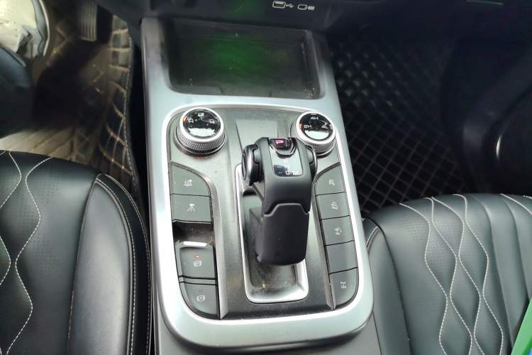 Used Tank 300 2021 Off-Road Edition 2.0T Challenger Gear Lever