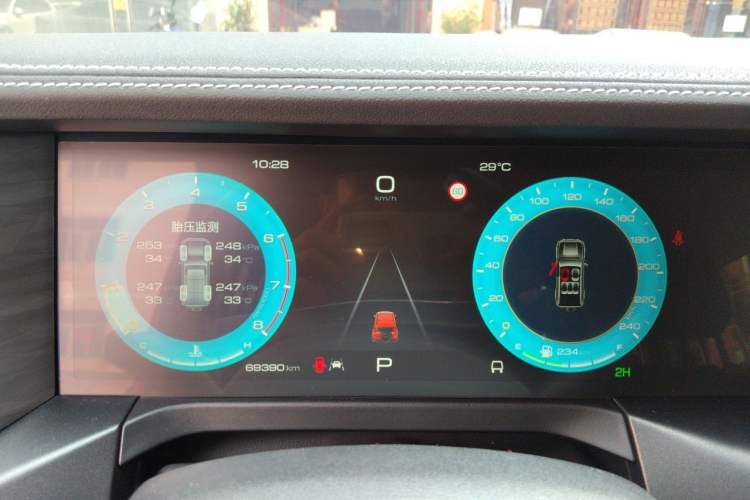 Used Tank 300 2021 Off-Road Edition 2.0T Challenger Instrument Cluster