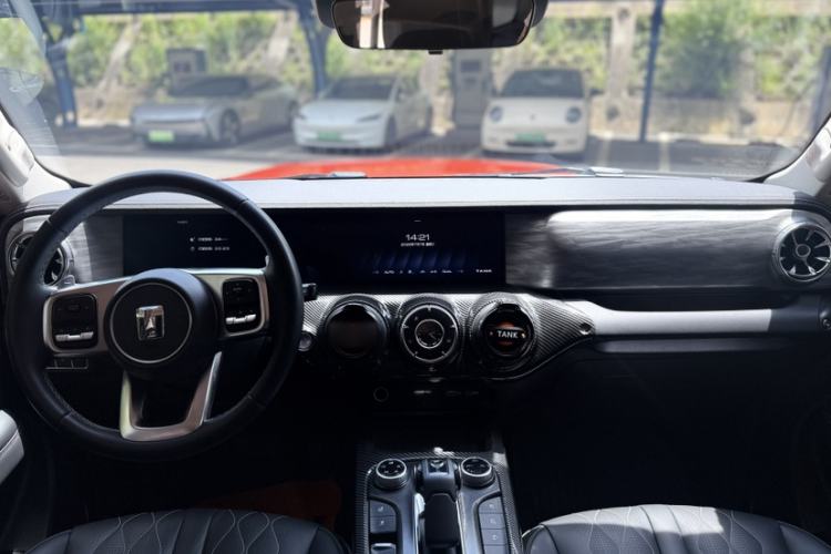 Used Tank 300 2021 Off-Road Edition 2.0T Challenger Interior 2