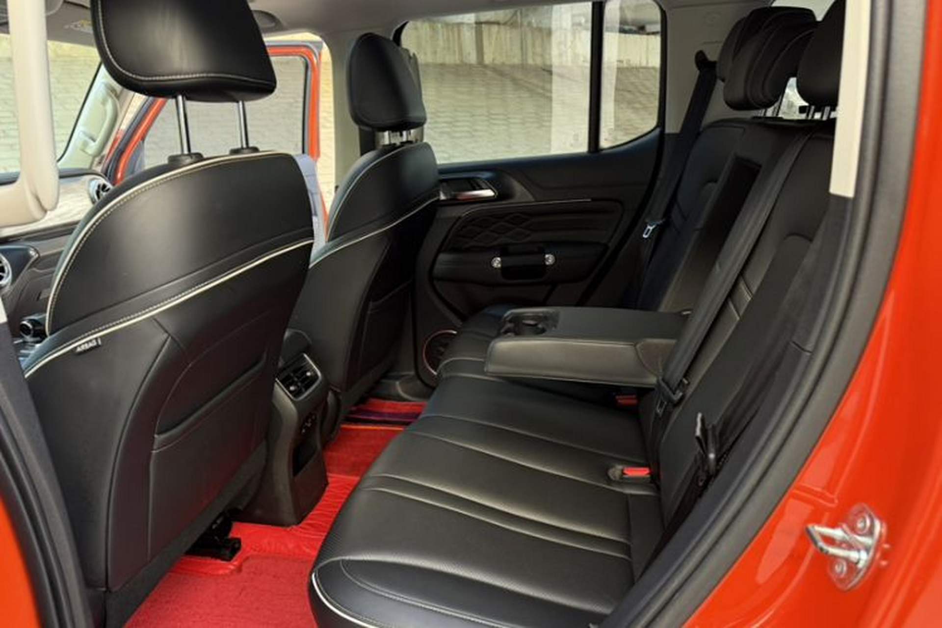 Used Tank 300 2021 City Edition 2.0T—Truly Stylish Interior 6