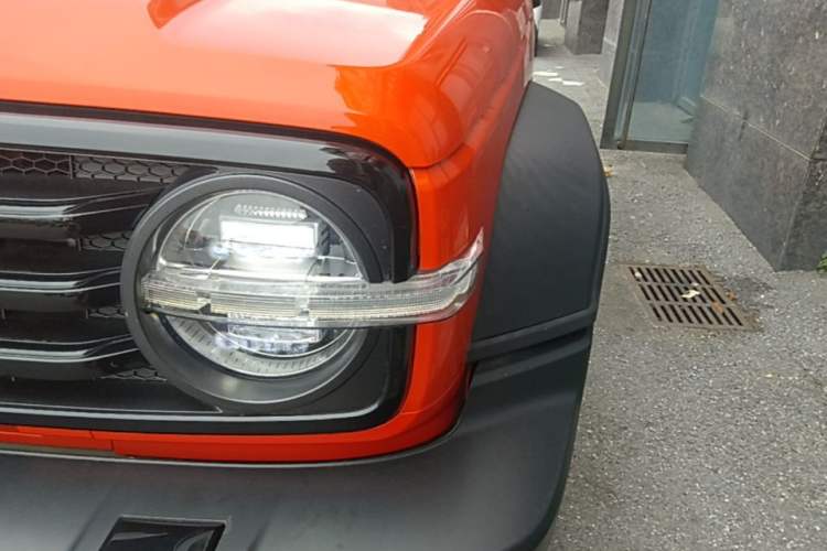 Used Tank 300 2021 Off-Road Edition 2.0T Challenger Left Front Headlight