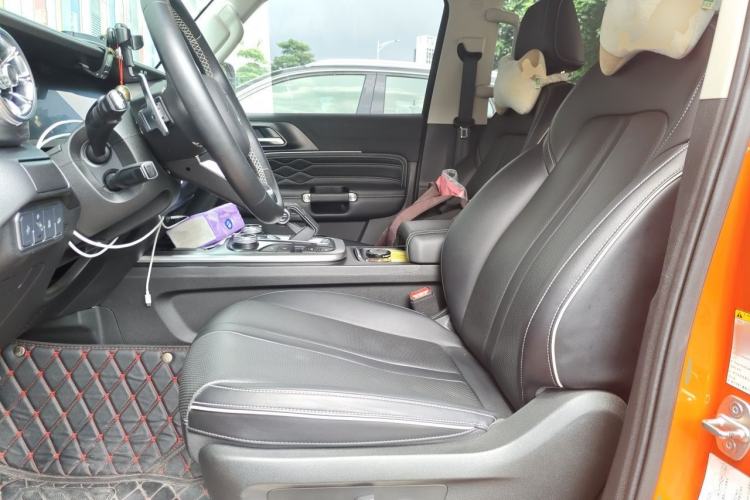Used Tank 300 2021 Off-Road Edition 2.0T Conqueror Left Front Seat