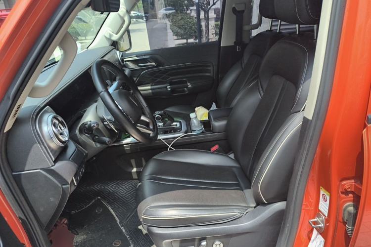 Used Tank 300 2021 Off-Road Edition 2.0T Conqueror Left Front Seat