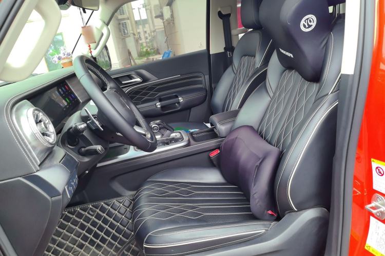 Used Tank 300 2021 Off-Road Edition 2.0T Challenger Left Front Seat