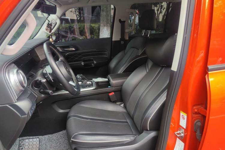 Used Tank 300 2021 Off-Road Edition 2.0T Conqueror Left Front Seat