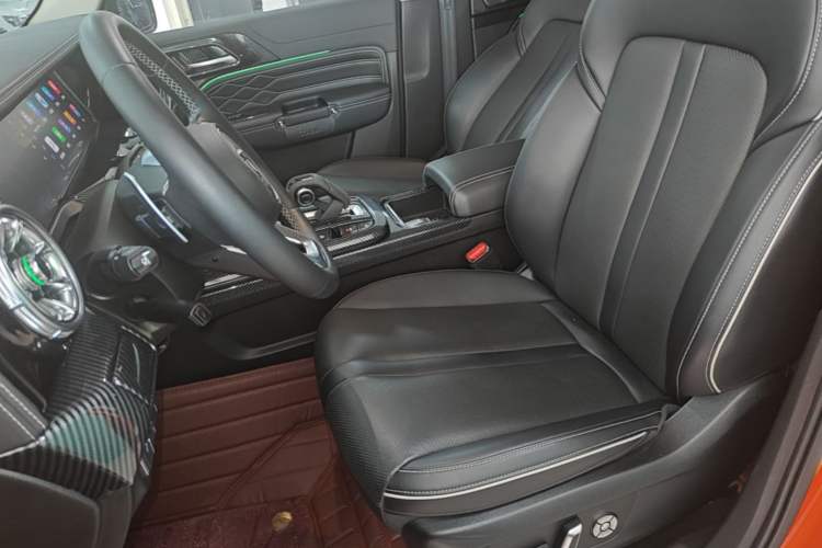 Used Tank 300 2021 City Edition 2.0T Essential Model Left Front Seat