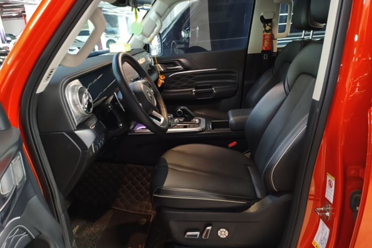 Used Tank 300 2021 Off-Road Edition 2.0T Conqueror Left Front Seat