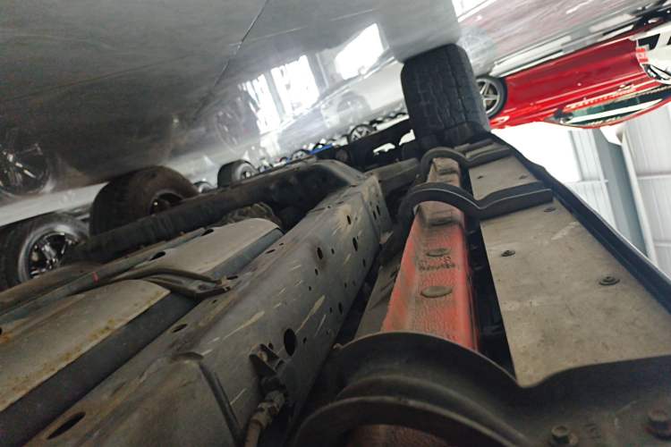 Used Tank 300 2021 Off-Road Edition 2.0T Conqueror Left Side Sill
