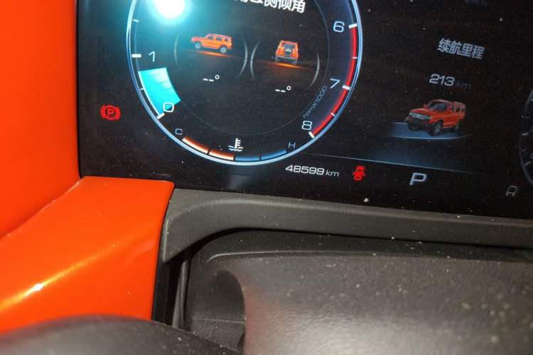 Used Tank 300 2021 City Edition 2.0T—Truly Stylish Odometer Close Up