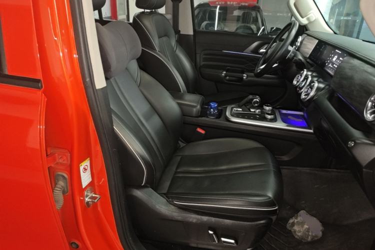 Used Tank 300 2021 Off-Road Edition 2.0T Conqueror Right Front Seat
