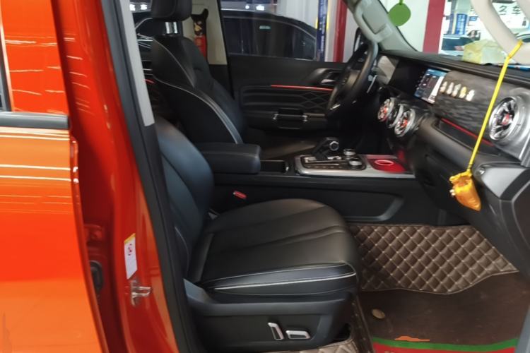 Used Tank 300 2021 Off-Road Edition 2.0T Conqueror Right Front Seat