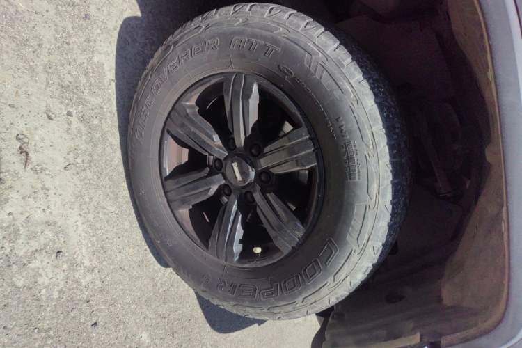 Used Tank 300 2021 Off-Road Edition 2.0T Conqueror Right Front Wheel Hub