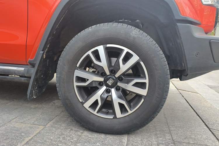 Used Tank 300 2021 City Edition 2.0T—Truly Stylish Right Front Wheel Hub