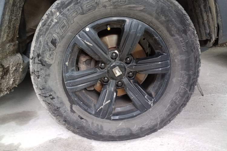 Used Tank 300 2021 Off-Road Edition 2.0T Conqueror Right Front Wheel Hub
