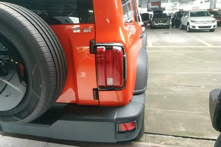 Used Tank 300 2021 Off-Road Edition 2.0T Conqueror Right Rear Taillight