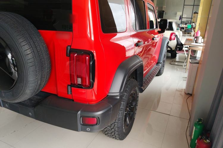 Used Tank 300 2021 Off-Road Edition 2.0T Challenger Right Rear Taillight