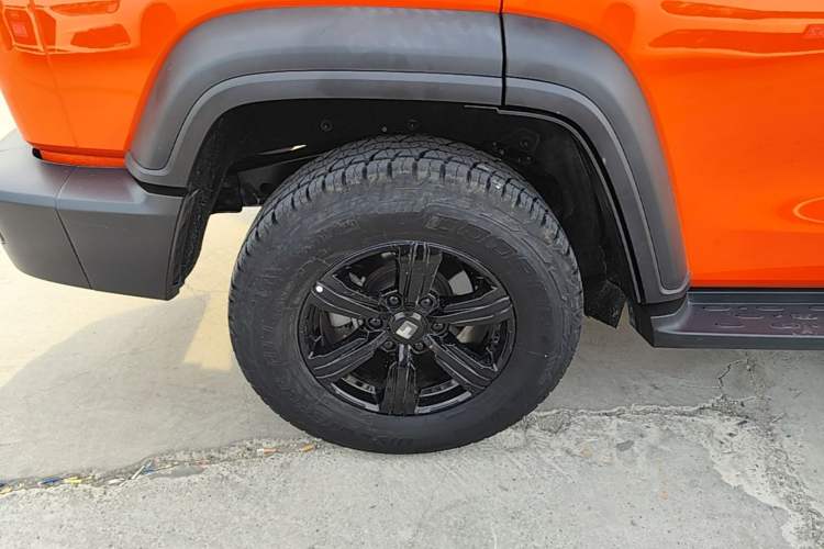 Used Tank 300 2021 Off-Road Edition 2.0T Conqueror Right Rear Wheel Hub