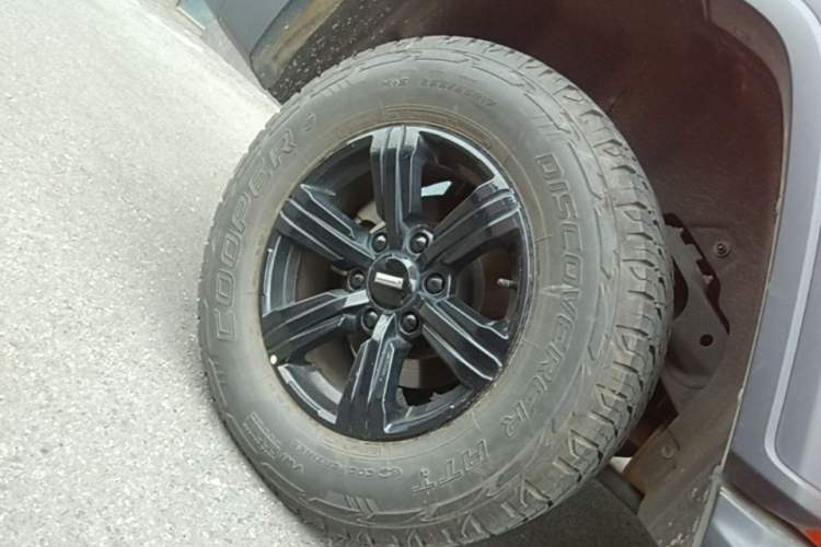 Used Tank 300 2021 Off-Road Edition 2.0T Challenger Right Rear Wheel Hub