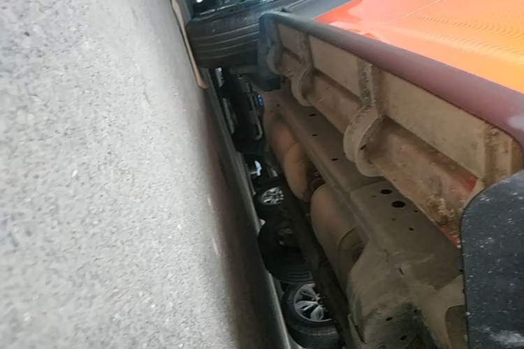 Used Tank 300 2021 Off-Road Edition 2.0T Conqueror Right Side Sill