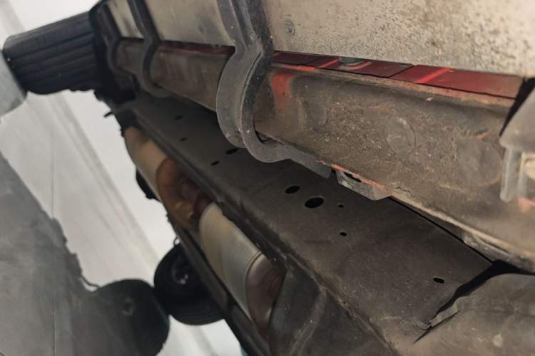Used Tank 300 2021 Off-Road Edition 2.0T Conqueror Right Side Sill