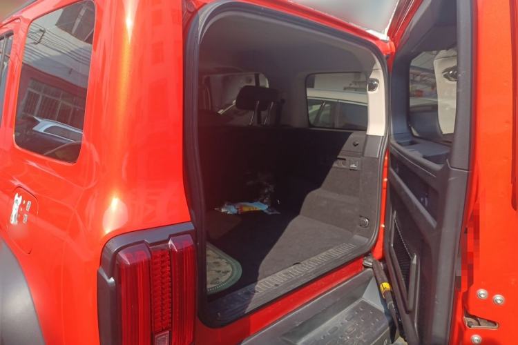Used Tank 300 2021 Off-Road Edition 2.0T Conqueror Trunk
