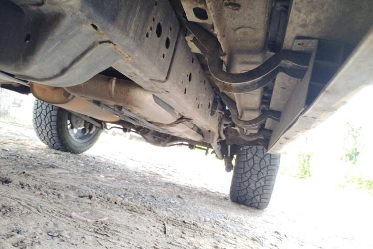Used Tank 300  Chassis Front Left