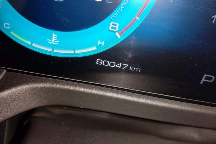 Used Tank 300 2022 2.0T Tank Ranger Odometer Close Up