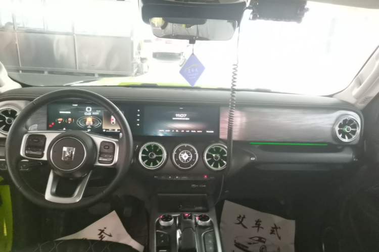 Used Tank 300 2022 2.0T Tank Ranger Center Console
