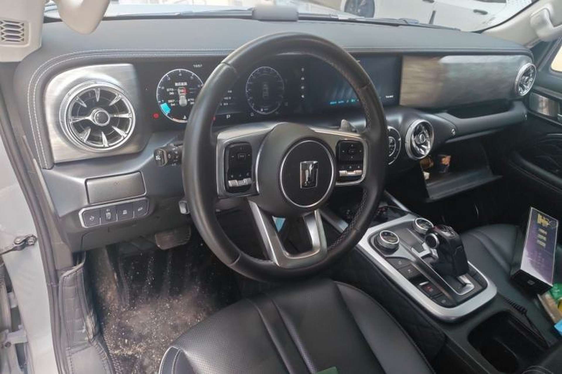 Used Tank 300 2022 2.0T Border Limited Edition Center Console