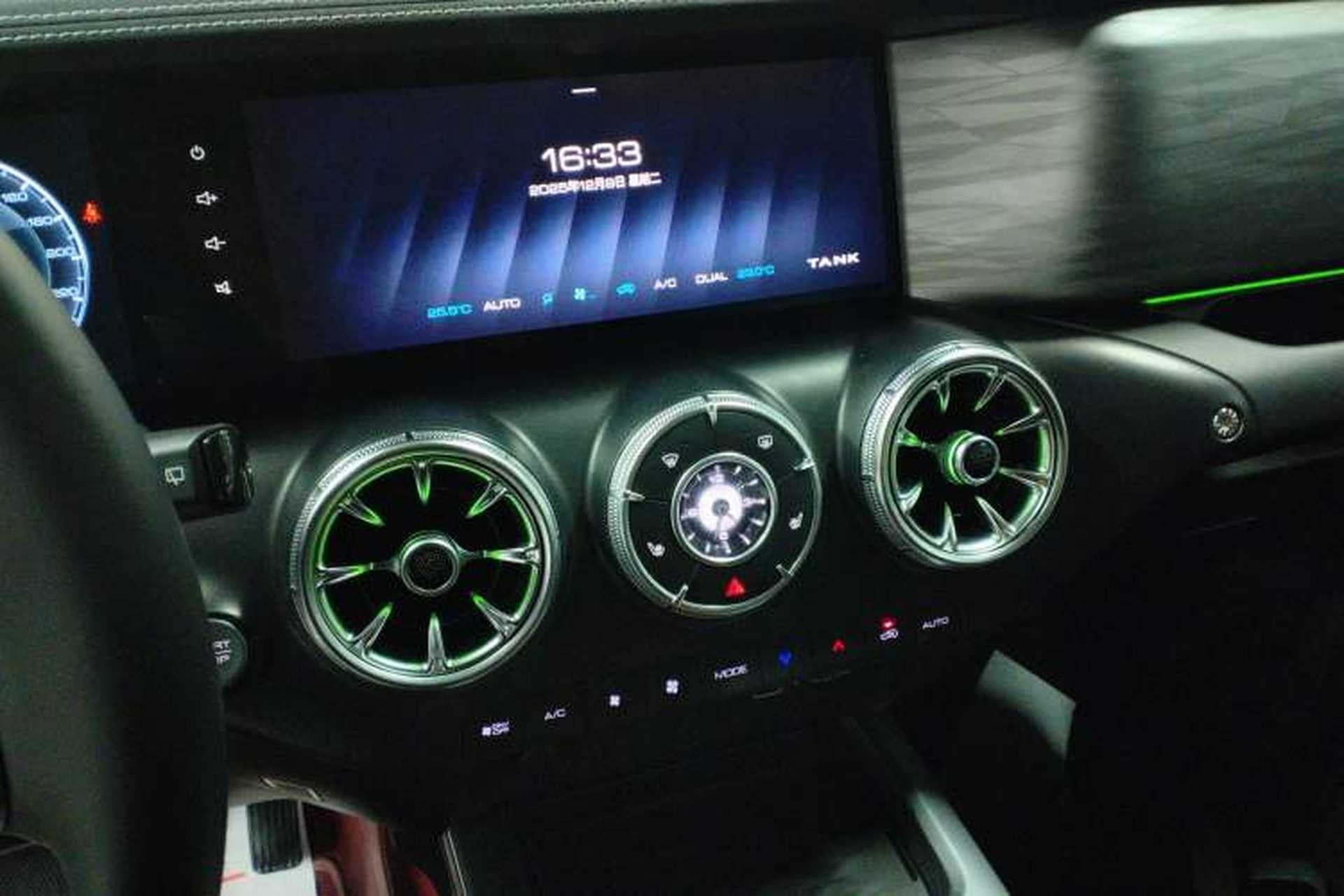 Used Tank 300 2022 2.0T Border Limited Edition Audio And AC Panel