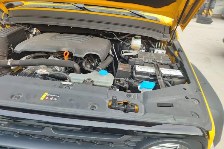 Used Tank 300 2022 2.0T Border Limited Edition Engine Bay Left