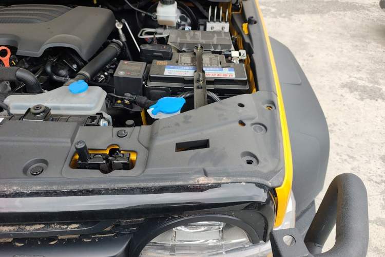 Used Tank 300 2022 2.0T Border Limited Edition Engine Bay Left