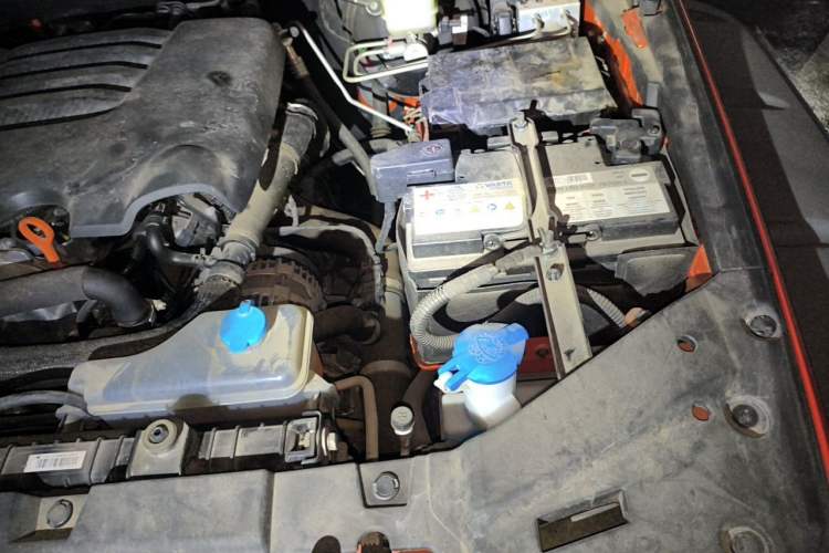 Used Tank 300 2022 2.0T Tank Ranger Engine Bay Left