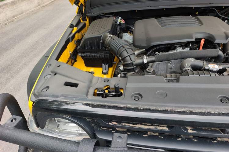 Used Tank 300 2022 2.0T Border Limited Edition Engine Bay Right
