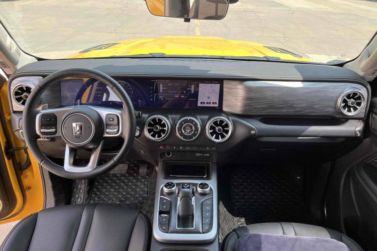 Used Tank 300 2022 2.0T Border Limited Edition Interior 1
