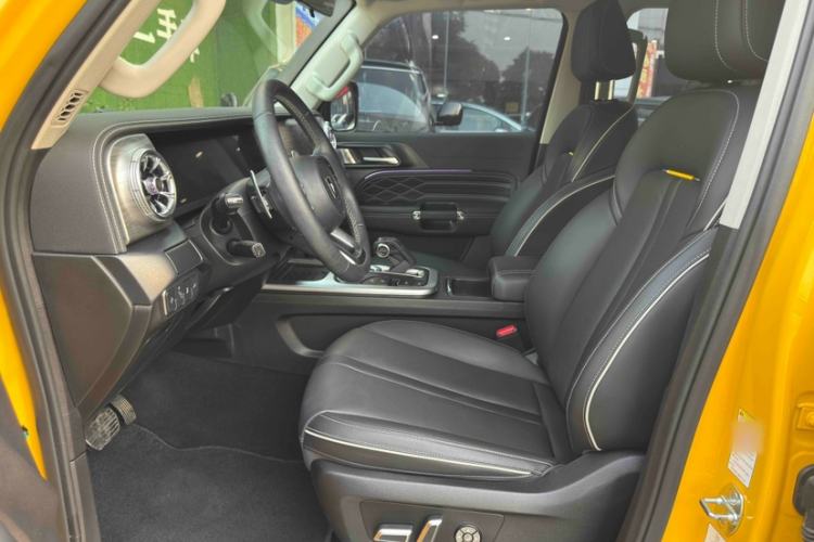 Used Tank 300 2022 2.0T Border Limited Edition Interior 2