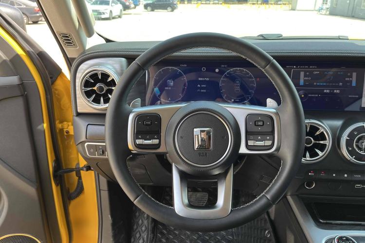 Used Tank 300 2022 2.0T Border Limited Edition Interior 2