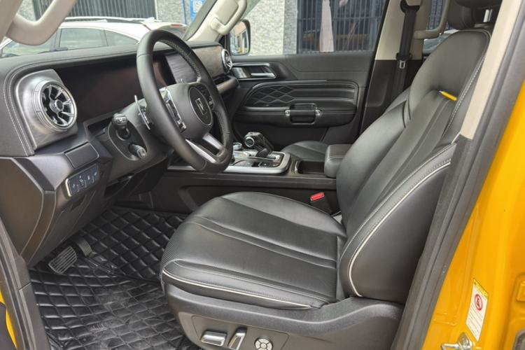 Used Tank 300 2022 2.0T Border Limited Edition Interior 3