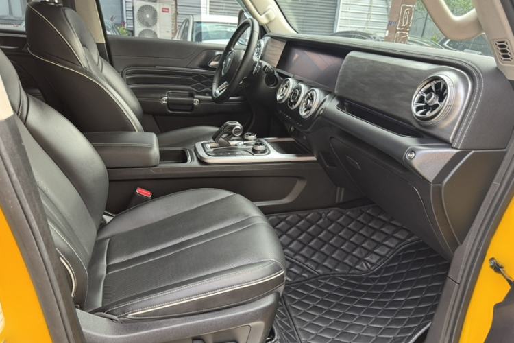 Used Tank 300 2022 2.0T Border Limited Edition Interior 4