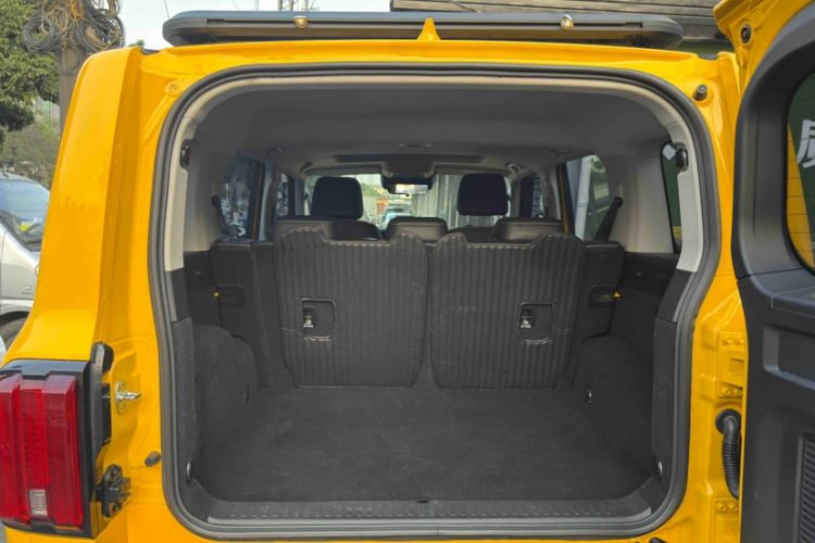 Used Tank 300 2022 2.0T Border Limited Edition Interior 4