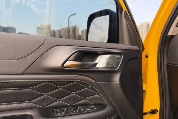 Used Tank 300 2022 2.0T Border Limited Edition Interior 5