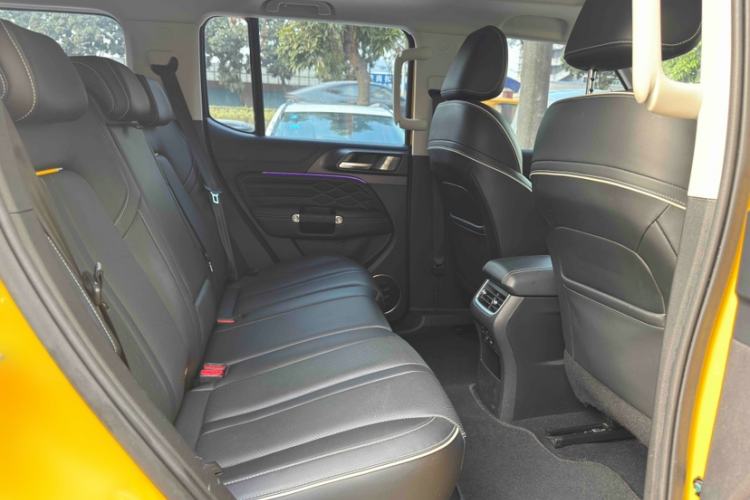 Used Tank 300 2022 2.0T Border Limited Edition Interior 6