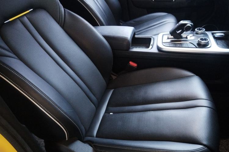 Used Tank 300 2022 2.0T Border Limited Edition Right Front Seat
