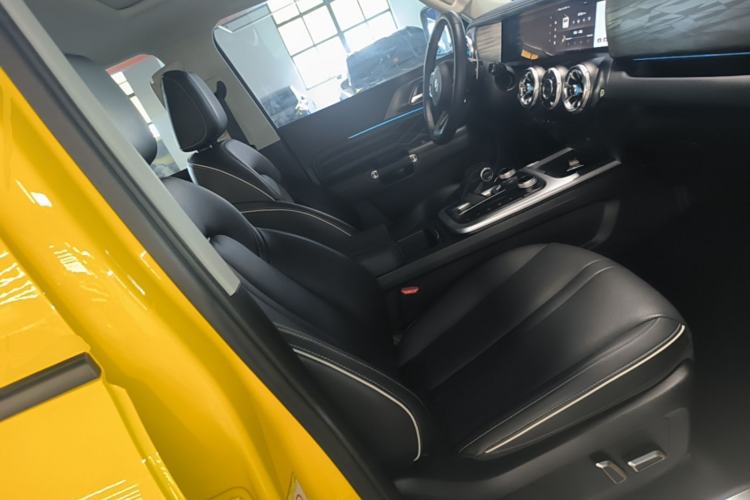 Used Tank 300 2022 2.0T Border Limited Edition Right Front Seat