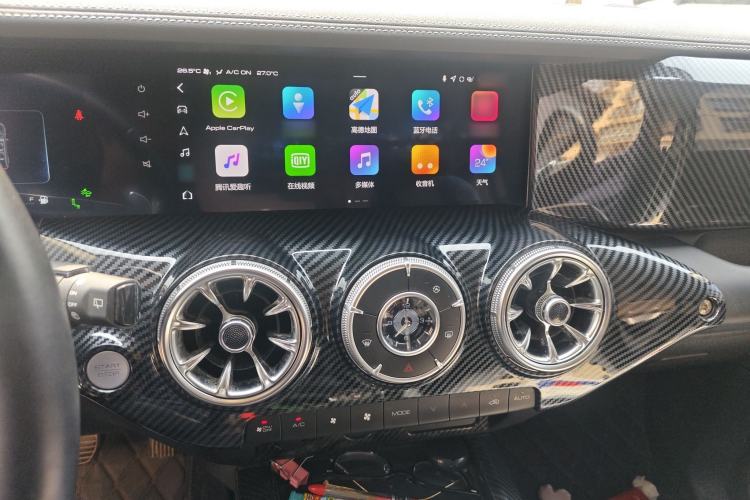 Used Tank 300 2023 City Edition 2.0T—Stylish as Ever Audio And AC Panel