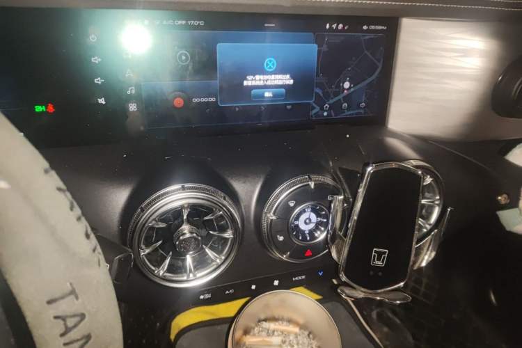 Used Tank 300 2023 Off-Road Edition 2.0T Conqueror Audio And AC Panel