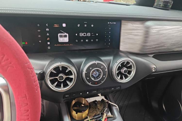 Used Tank 300 2023 Off-Road Edition 2.0T Conqueror Audio And AC Panel