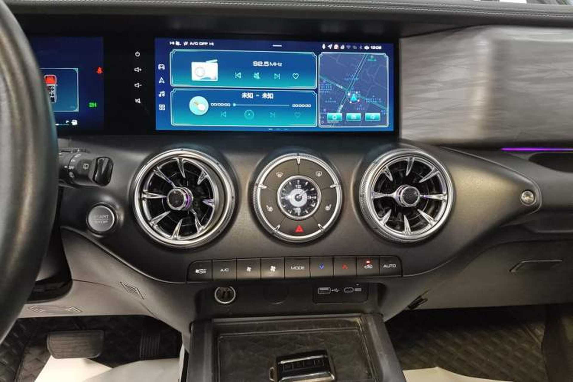 Used Tank 300 2023 Off-Road Edition 2.0T Conqueror Audio And AC Panel