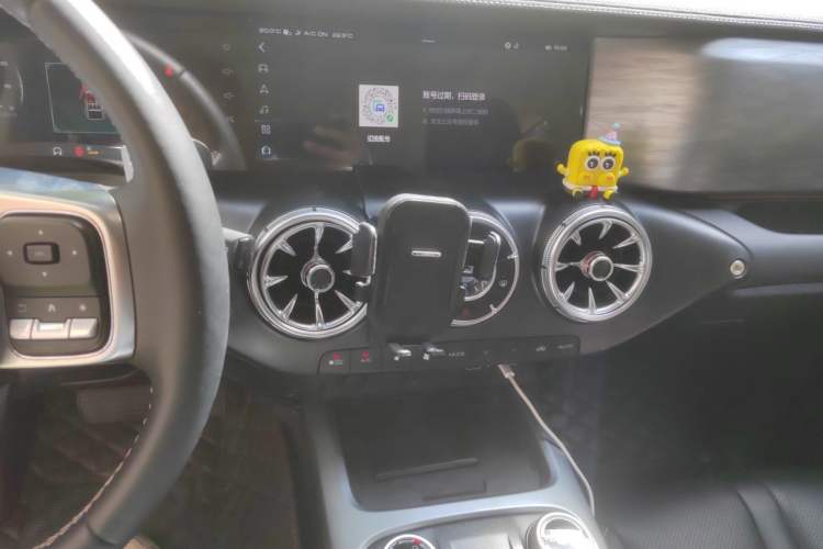 Used Tank 300 2023 City Edition 2.0T—Stylish as Ever Audio And AC Panel