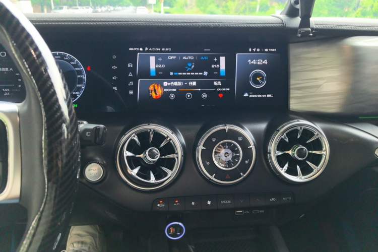 Used Tank 300 2023 Off-Road Edition 2.0T Conqueror Audio And AC Panel
